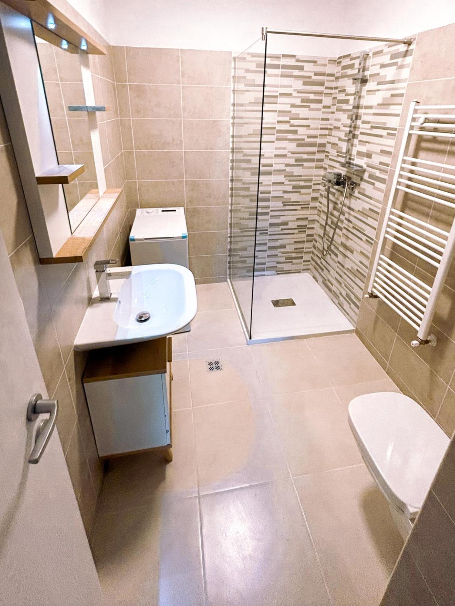 Bg Luximmo Apartments Kluž Exteriér fotografie